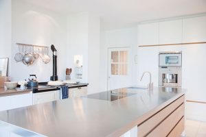 Why You Should Consider Stainless Steel Countertops