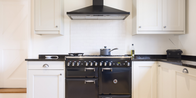 How Range Hoods Help Keep Kitchens Clean